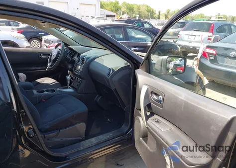 2013 Nissan Rogue S z USA, uszkodzony, nr VIN JN8AS5MV7DW660125